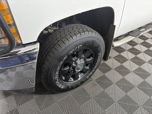 Used 2013 Chevrolet Silverado 3500 W/T image 10