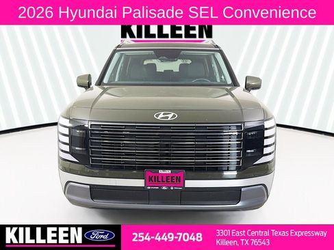 Used 2026 Hyundai Palisade SEL FWD image 2