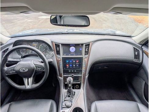 Used 2018 INFINITI Q50 Luxe image 24