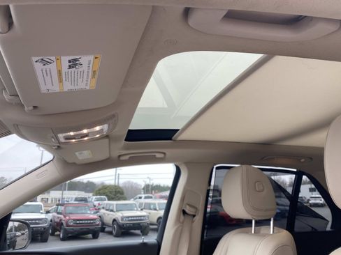 Used 2020 Mercedes-Benz GLE 350 4MATIC image 21