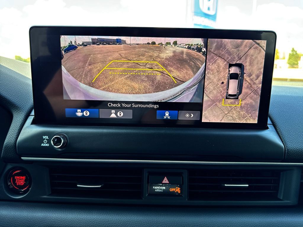 New 2026 Honda Pilot Touring image 17