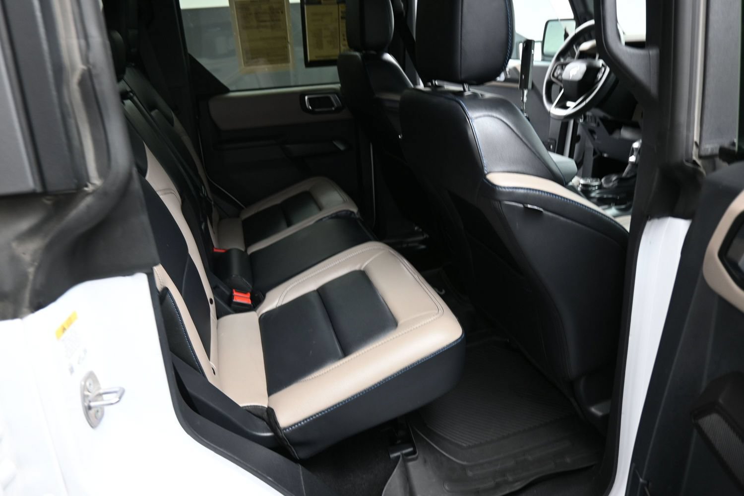 Used 2024 Ford Bronco Wildtrak AWD/4WD image 18