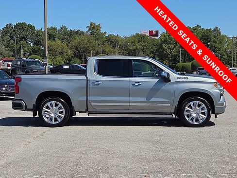 Used 2023 Chevrolet Silverado 1500 High Country w/ High Country Premium Package AWD/4WD image 6