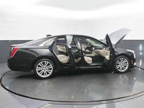 Used 2018 Cadillac XTS Luxury FWD image 54