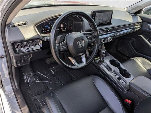 Used 2023 Honda Civic Touring image 10