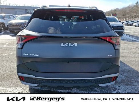 Certified 2023 Kia Sportage X-Line image 5
