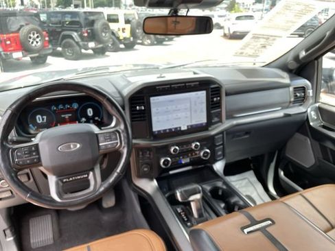Used 2023 Ford F150 Platinum RWD image 17
