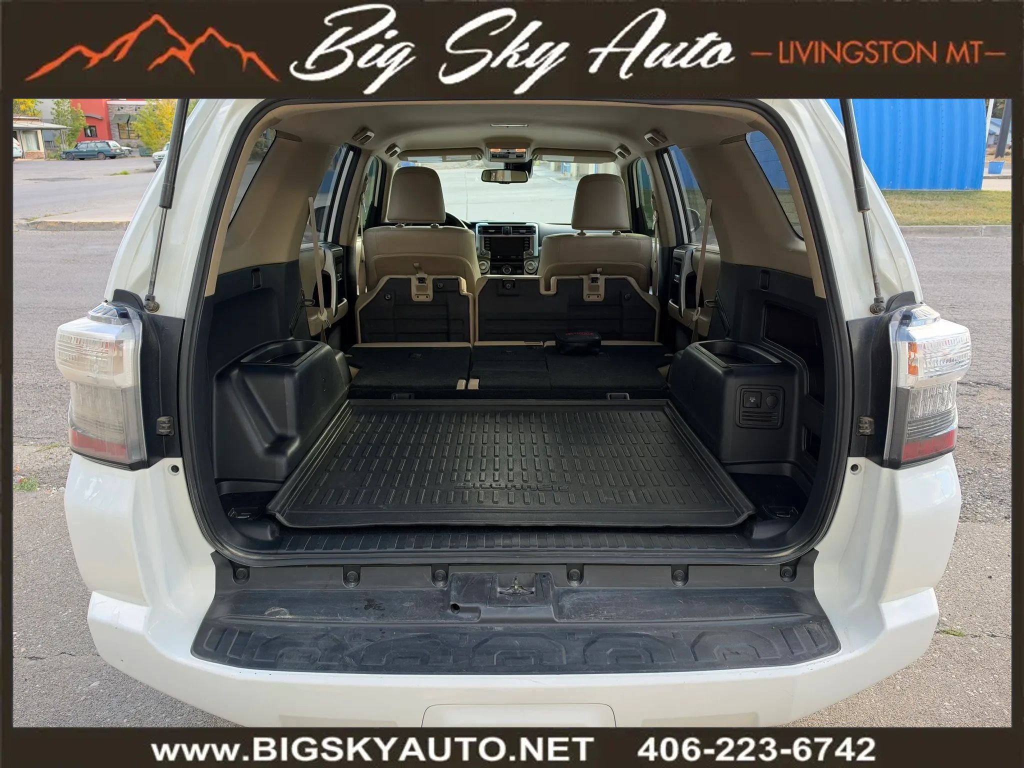 Used 2023 Toyota 4Runner SR5 Premium AWD/4WD image 22
