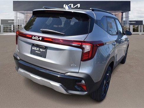 New 2026 Kia Seltos S image 3
