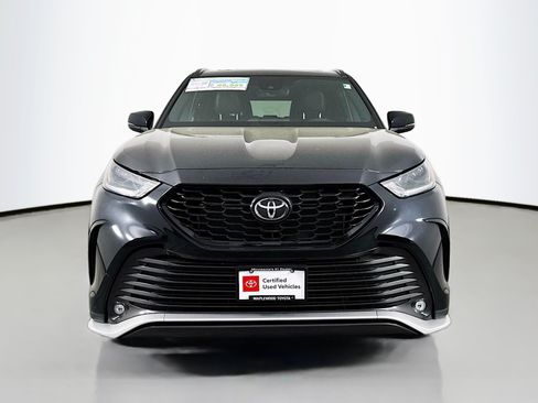 Certified 2025 Toyota Highlander XSE AWD/4WD image 2
