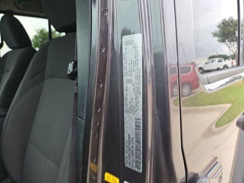 Used 2023 Jeep Wrangler Unlimited Sport AWD/4WD image 28