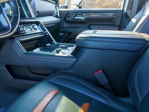 Used 2024 GMC Sierra 2500 AT4 w/ AT4 Preferred Package image 23