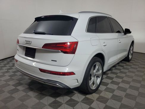 Used 2021 Audi Q5 2.0T Premium Plus w/ Premium Plus Package AWD/4WD image 6