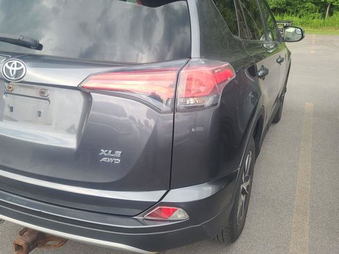 Used 2016 Toyota RAV4 XLE AWD/4WD image 7