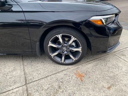 Used 2025 Honda Civic Sport Touring image 24