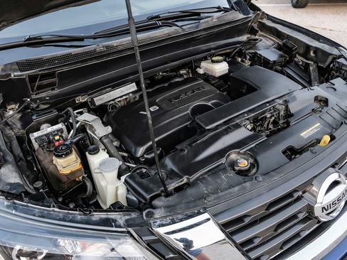 Used 2020 Nissan Pathfinder S image 62