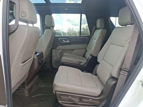 Used 2022 Chevrolet Tahoe LT AWD/4WD image 13