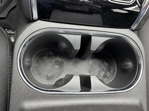 New 2025 GMC Canyon Elevation w/ Convenience Package image 37