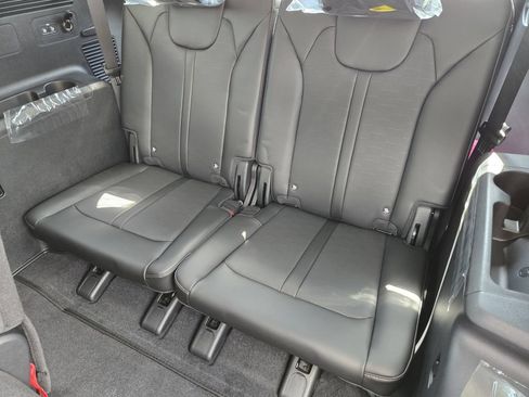 New 2026 Kia Sorento S FWD image 20