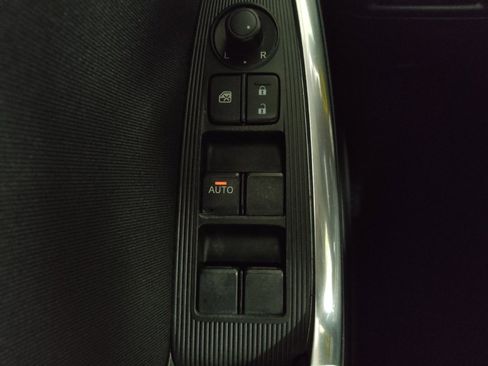 Used 2015 MAZDA CX-5 Touring w/ Bose/Moonroof Package image 27