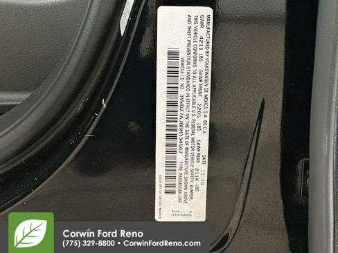 Used 2011 Volkswagen Jetta SE FWD image 30