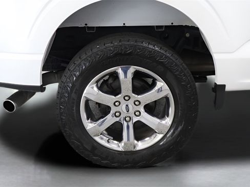 Used 2023 Ford F150 Lariat w/ Equipment Group 502A High image 7