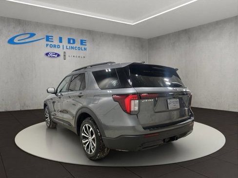 New 2026 Ford Explorer ST-Line AWD/4WD image 5