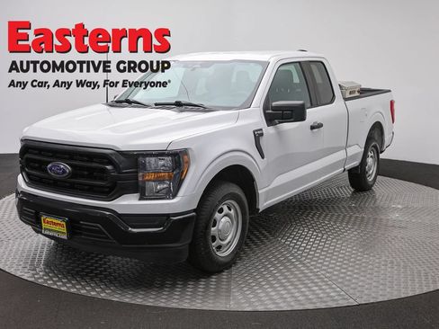 Used 2023 Ford F150 XL RWD image 1