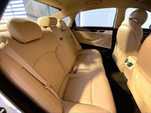 Used 2016 Hyundai Genesis 3.8 image 20