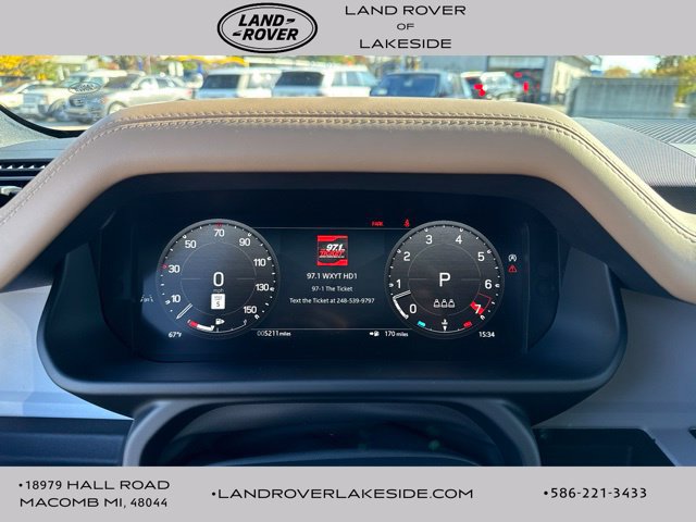 Used 2026 Land Rover Defender 110 X-Dynamic SE AWD/4WD image 16