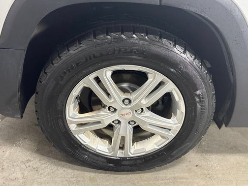 Used 2018 GMC Terrain SLE FWD image 11