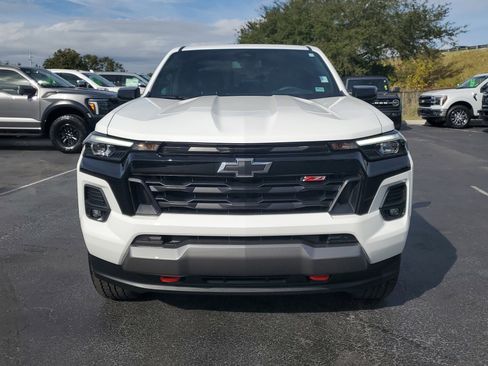 Used 2024 Chevrolet Colorado Z71 w/ Z71 Convenience Package 2 image 2