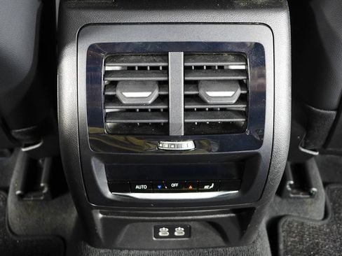 Used 2023 BMW X3 sDrive30i w/ Convenience Package RWD image 24
