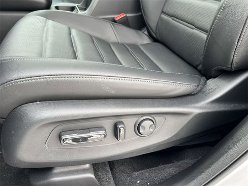 New 2026 Honda CR-V EX-L image 8