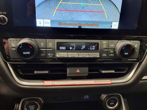 New 2026 Toyota Grand Highlander XLE image 15