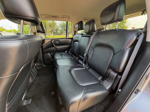 Used 2022 Nissan Armada SL RWD image 27