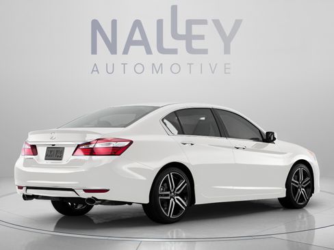 Used 2016 Honda Accord Sport image 3