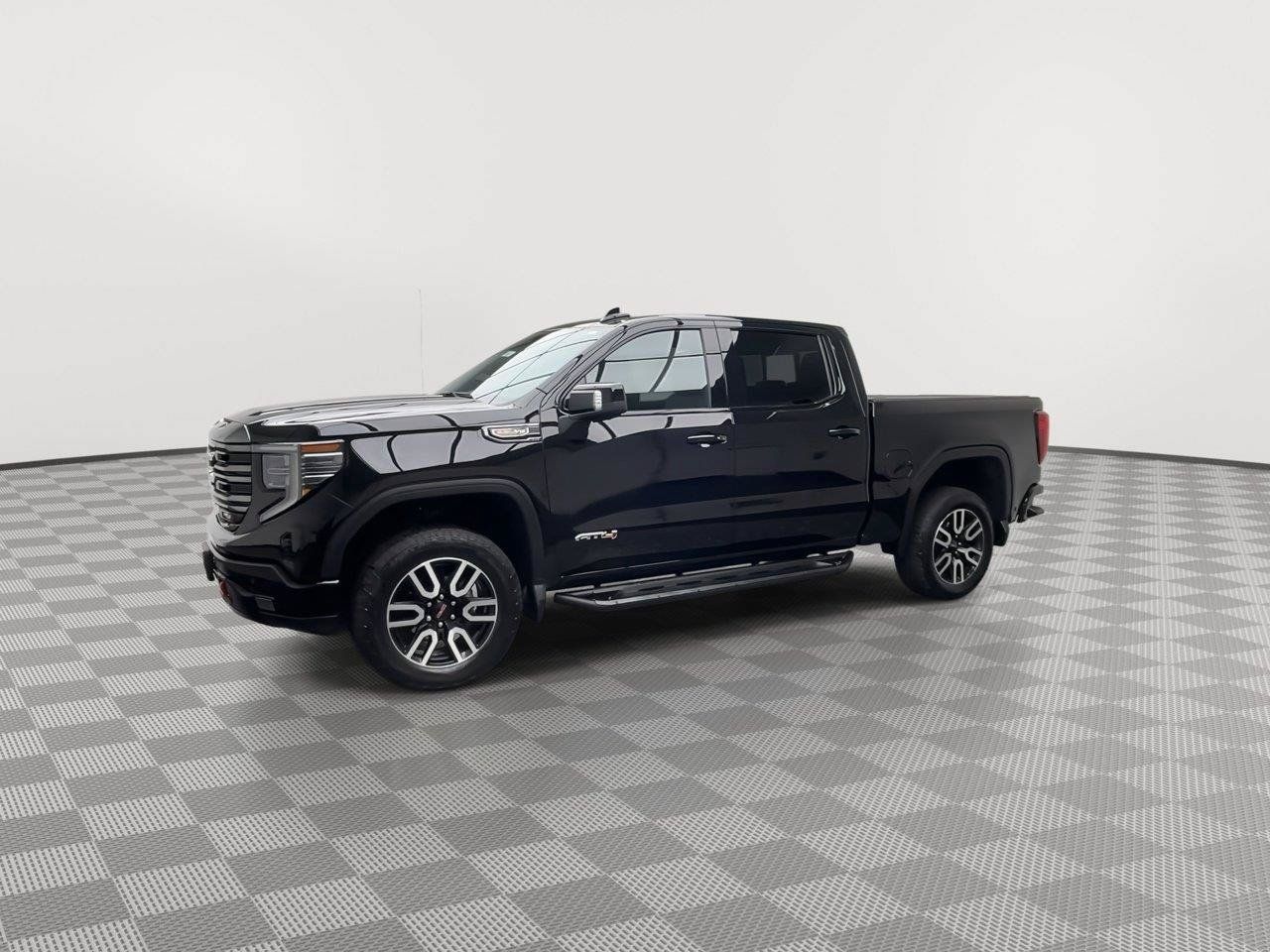 Certified 2024 GMC Sierra 1500 AT4 w/ Technology Package AWD/4WD image 44