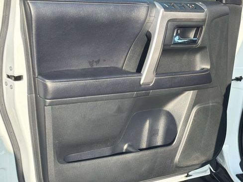 Certified 2018 Toyota 4Runner SR5 image 22