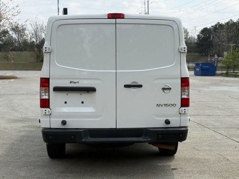 Used 2021 Nissan NV 1500 SV image 5