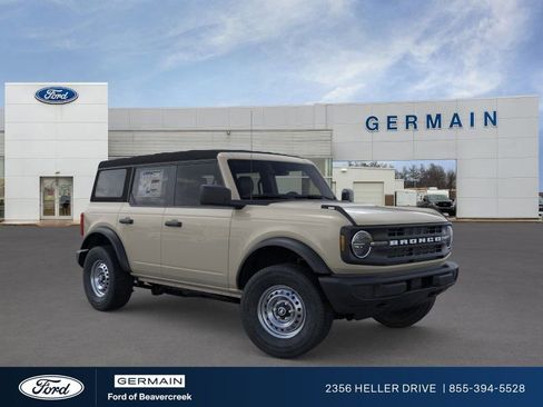 New 2025 Ford Bronco 4-Door image 7