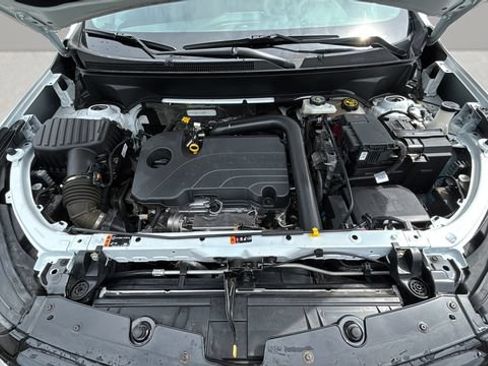 Used 2024 Chevrolet Equinox RS FWD image 32
