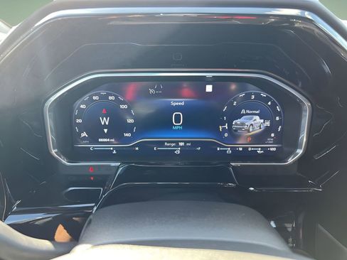 Certified 2022 Chevrolet Silverado 1500 High Country w/ High Country Premium Package image 11