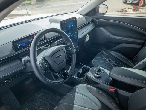 Used 2024 Ford Mustang Mach-E Select w/ Comfort Package Lite image 14