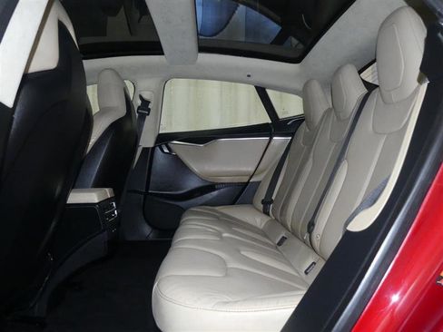 Used 2016 Tesla Model S 75D image 22