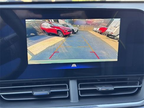 New 2026 Chevrolet Trax ACTIV w/ Sunroof Package image 11