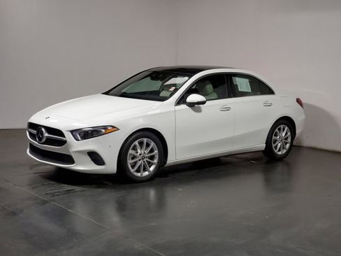 Used 2022 Mercedes-Benz A 220 image 5