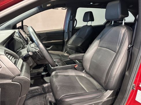 Used 2023 Honda Odyssey Sport image 10
