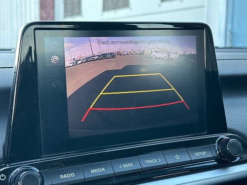 Used 2024 Kia Forte LXS image 19