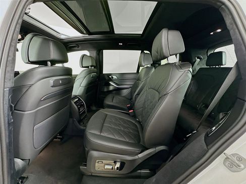 New 2026 BMW X7 xDrive40i w/ M Sport Package image 26
